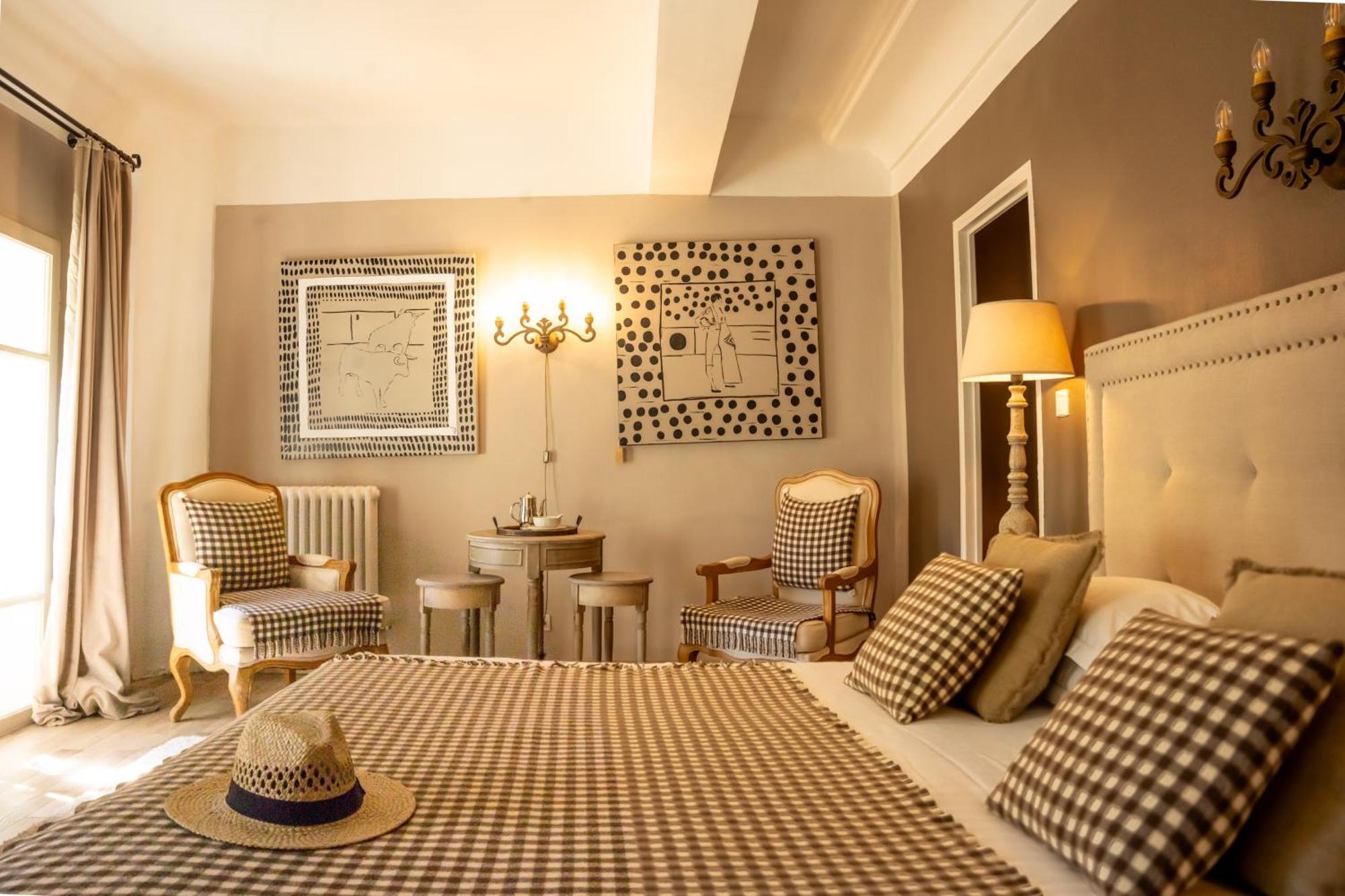 Hotel Gounod Saint-Rémy-de-Provence Kültér fotó